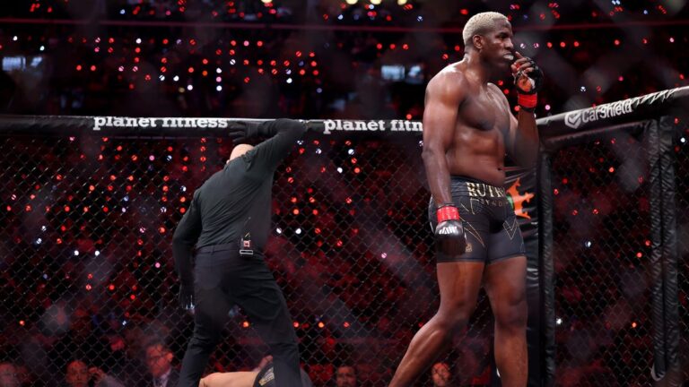 Robelis Despaigne palaa UFC:hen tyrmäysvoiton jälkeen - MMA-uutinen