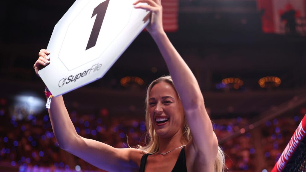 WNBA-tähti Sophie Cunningham yllätti UFC 329 -tapahtumassa - MMA-uutinen