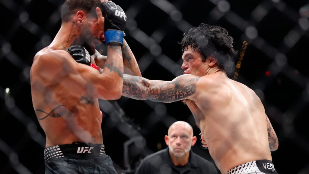 UFC Fight Night 281: Du Plessis voitti Usmanin ja rikkoi ennätyksiä - MMA-uutinen