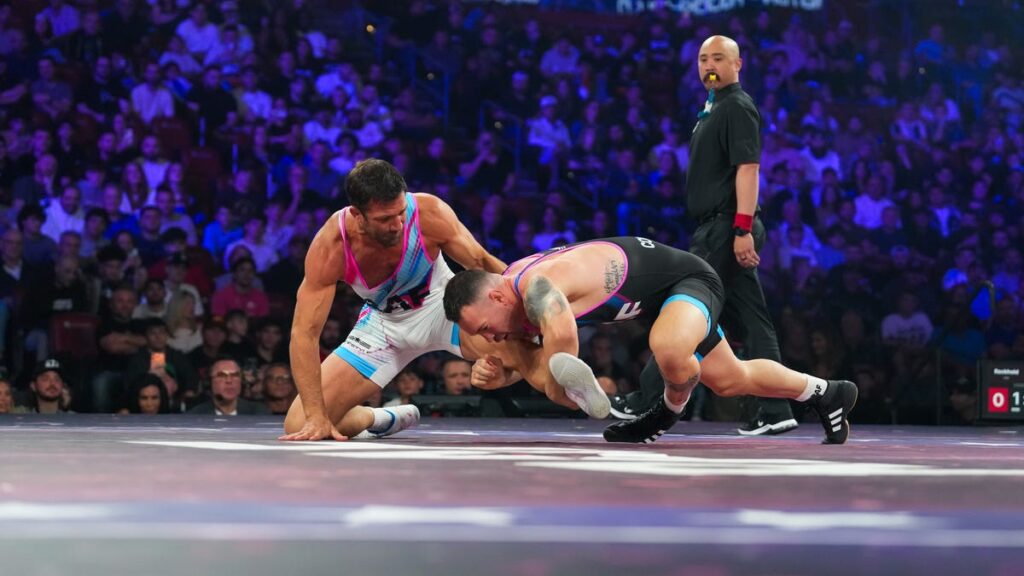 Luke Rockhold ja Joe Pyfer kohtaavat painimolskilla - MMA-uutinen