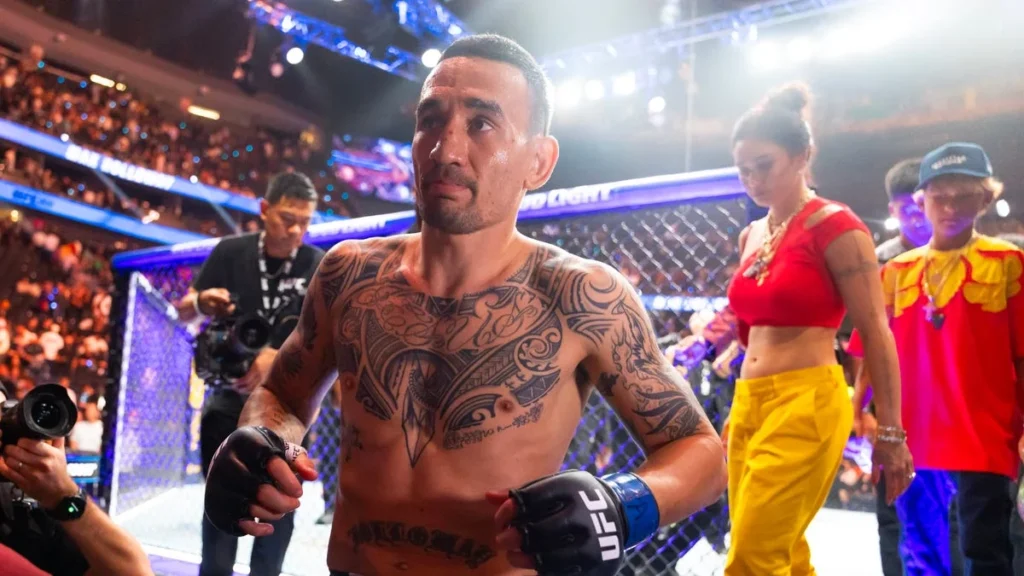 UFC 329 -tähdille sakkoja häkistä poistumisesta - MMA-uutinen