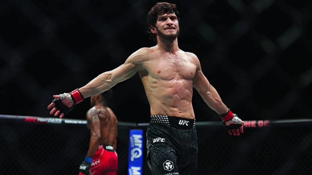 Movsar Evloev uskoo voittavansa Alexander Volkanovskin UFC 333:ssa - MMA-uutinen