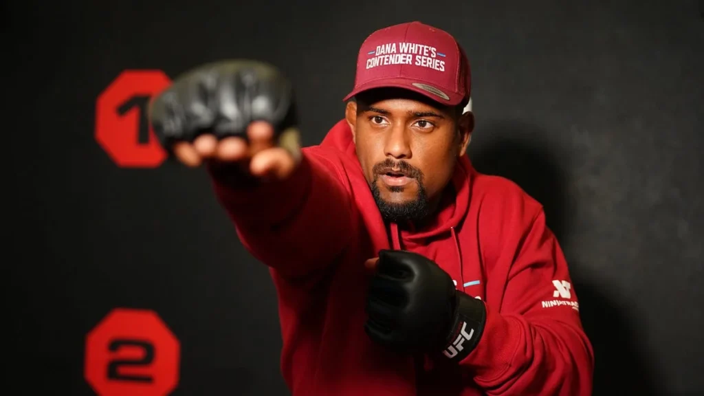 Gabriel Lorenco hamuaa ottelua Anthony Wintiä vastaan - MMA-uutinen