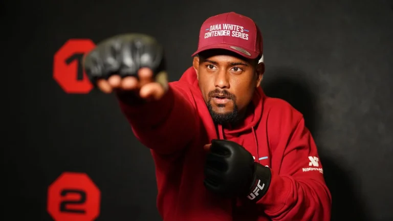Gabriel Lorenco hamuaa ottelua Anthony Wintiä vastaan - MMA-uutinen