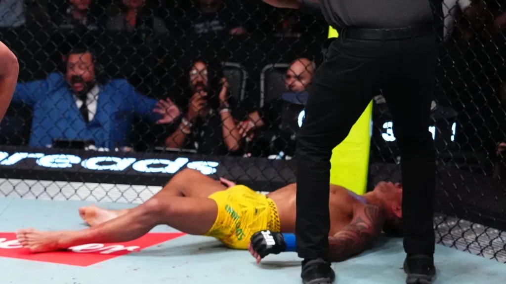 Raoni Barcelos toipuu pelottavasta tyrmäyksestä UFC-ottelussa - MMA-uutinen